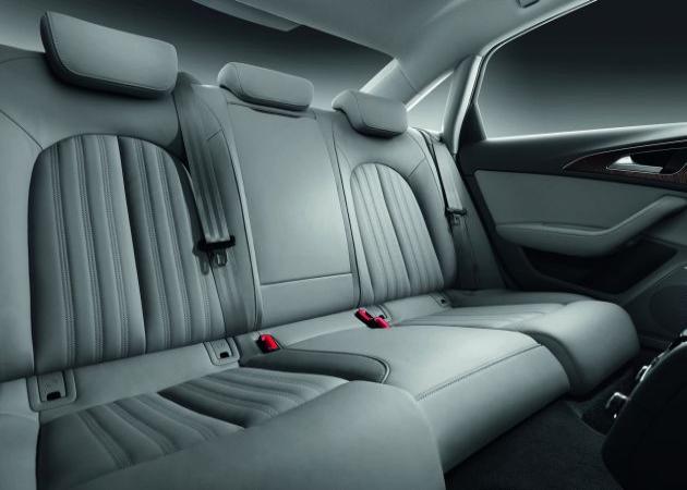 Audi A6:
A6100040
