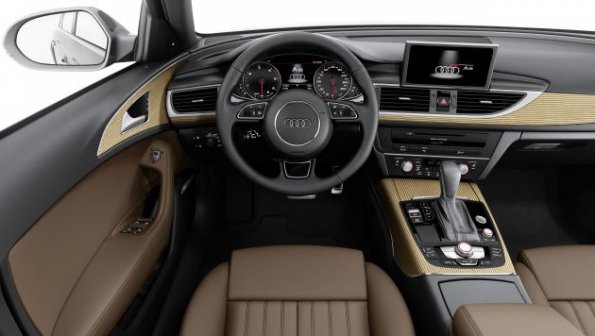 Das Cockpit im Audi A6 Avant