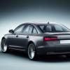 Heck- und Seitenansicht des Audi A6 L e-tron