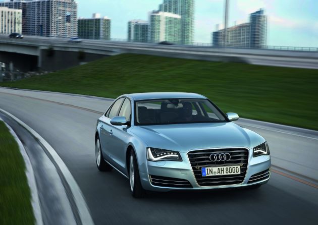 Audi A8 Hybrid:
A8h110001