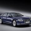 <p>Audi A8 L W12 Innenraum: nachtblau / alabasterweiss</p>