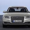 <p>Die Fahrzeugfront des Audi A8 Farbe: Cuv esilber</p>