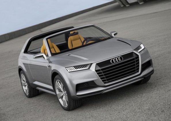 Frontansicht des Audi Concept Car Crosslane Coupé Farbe: Zebulon Silber Metallic