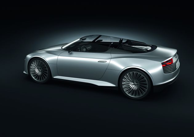 Audi e-tron Spyder:
P100002