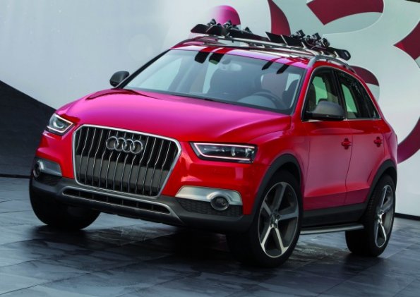 Die Frontpartie des Audi Q3 red track