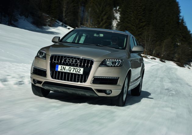 Audi Q7 :
Q7100026