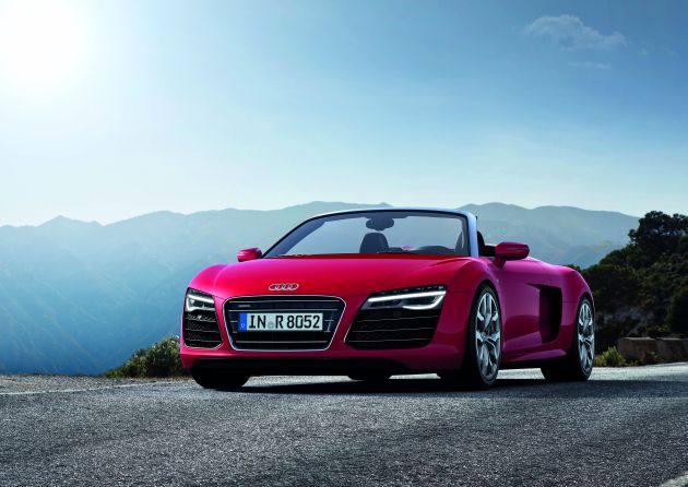 Audi R8 Spyder V10:
Audi R8 Spyder V10