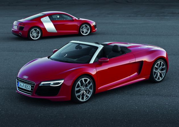 Audi R8 Spyder V10:
Audi R8 Spyder V10