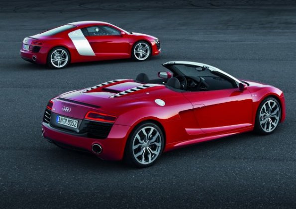 In feurigem Rot - der Audi R8 V10