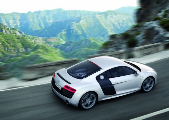 Außenaufname des Audi R8 V10