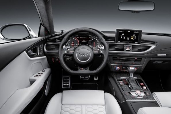 Das Cockpit des Audi RS 7 Sportback 