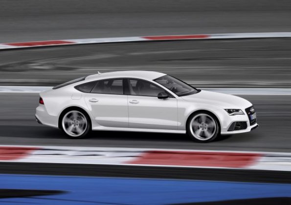 Die Seitenansicht des Audi RS 7