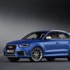 <p>Die Seitenansicht des Audi RS Q3 Farbe: Arablau Kristalleffekt</p>