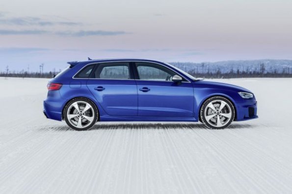 Seitenansicht des Audi RS3 Sportback 