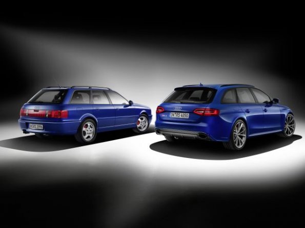 Die Heckpartie des Audi RS4 Avant Nogaro