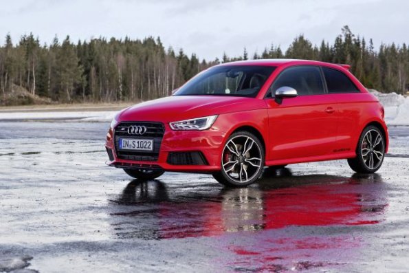 Die Frontpartie des Audi S1, Farbe: Misanorot