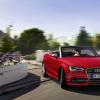 <p>Fahraufnahme mit der Frontansicht des Audi S3 Cabriolet, Farbe: Misanorot</p>