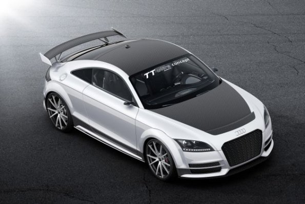 Standaufnahme des Audi TT Ultra Quattro Concept  von schräg oben Farbe: Kristall-Weiss