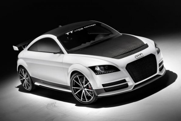 Die Frontpartie des Audi TT Ultra Quattro Concept Farbe: Kristall-Weiss