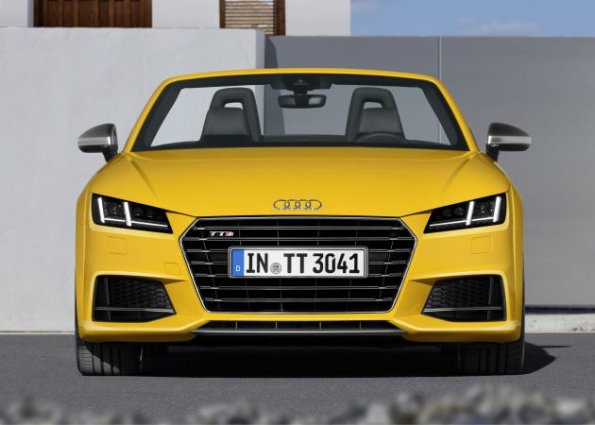 Frontansicht des Audi TTS Roadster