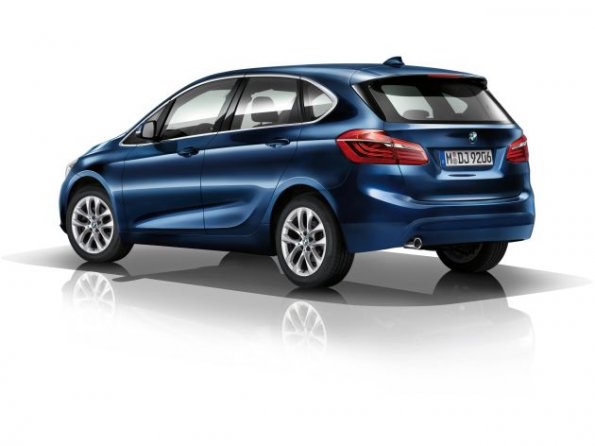 Die Heckansicht des BMW 2er Active Tourer