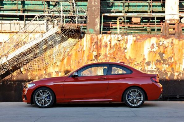 Die Silhouette des BMW 2er Coupé