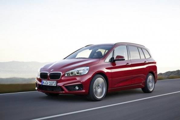 Front- und Seitenansicht des BMW 2er Gran Tourer