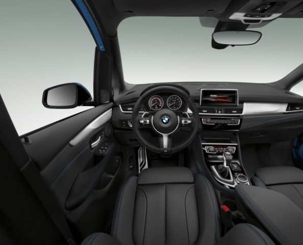 Cockpit im BMW 2er Gran Tourer