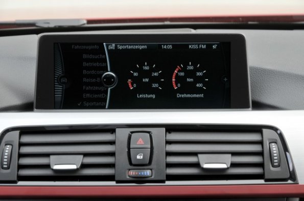 Ein Detail aus dem Innenraum des BMW 3er