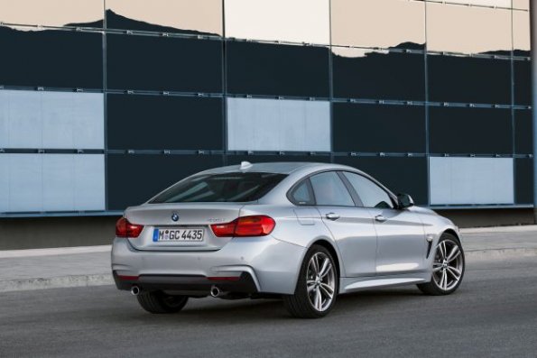 Die Heckansicht des BMW 4er Grand Coupé