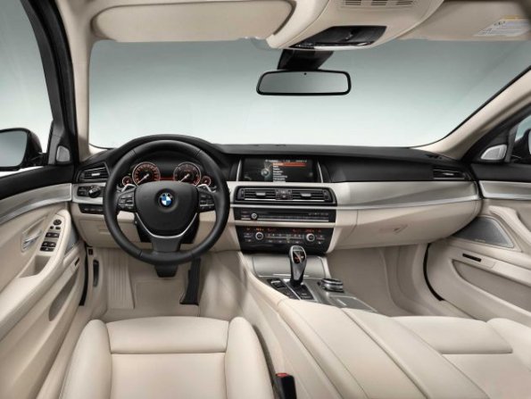 Cockpit und Armaturen im BMW 5er