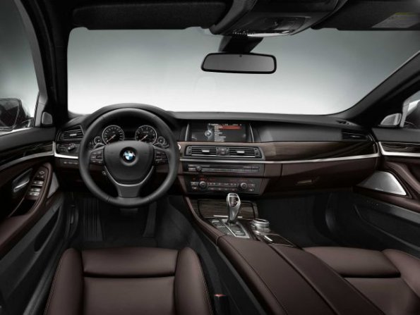 Die Armaturen im BMW 5er