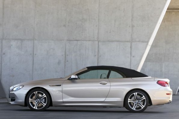 The new BMW 6 Series Convertible - On Location (01/2011).