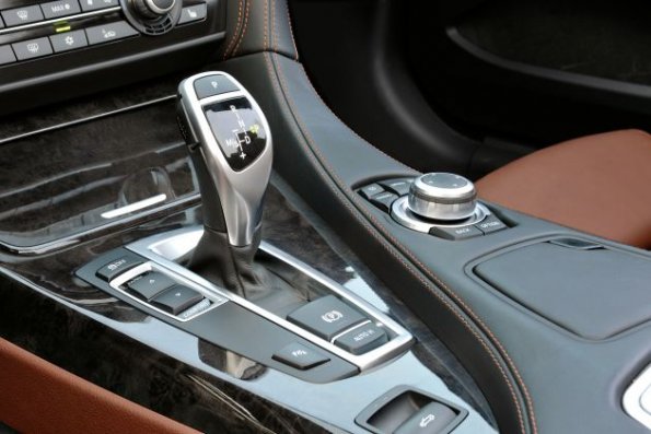 The new BMW 6 Series Convertible - Interior (11/2010).