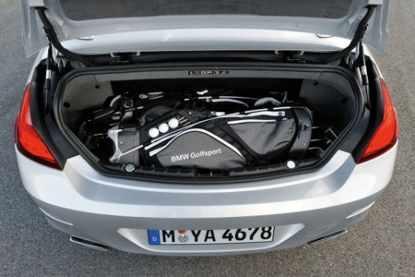 The new BMW 6 Series Convertible - trunk (11/2010).