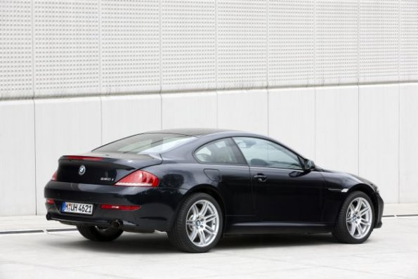 The BMW 650i Coupe, year of manufacture 2007 - Exterior (07/2011).