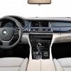 Ein Blick auf die Armaturentafel im BMW 7er