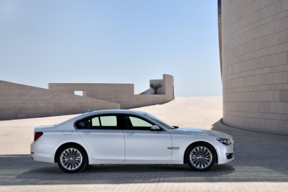 Die Silhouette des BMW 7er