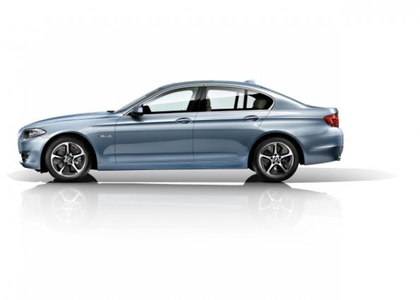 BMW ActiveHybrid  5. (09/2011)