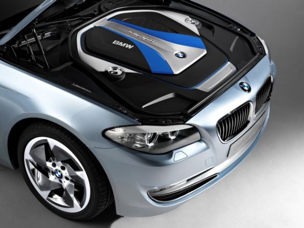 BMW Concept 5 Series ActiveHybrid (02/2010)