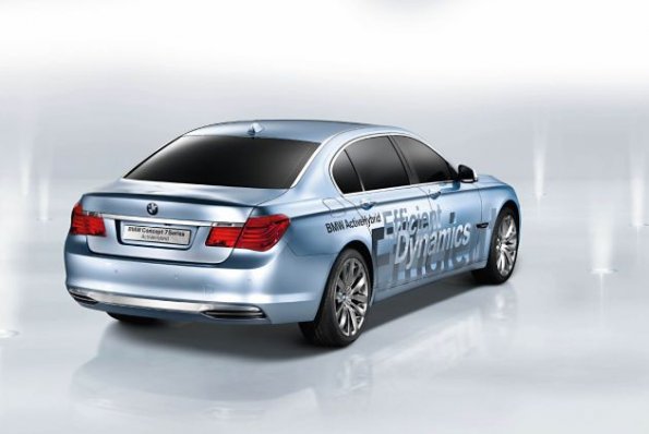 Heckansicht des BMW Concept 7 Series ActiveHybrid 