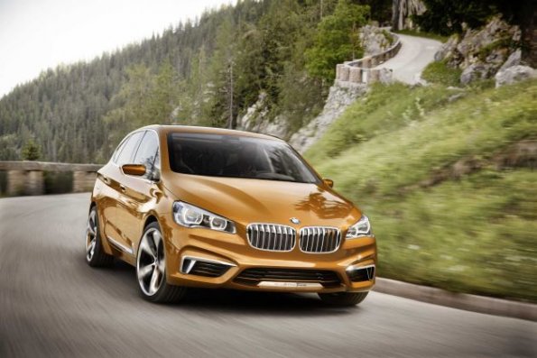 Die Frontpartie des BMW Concept Active Tourer Outdoor