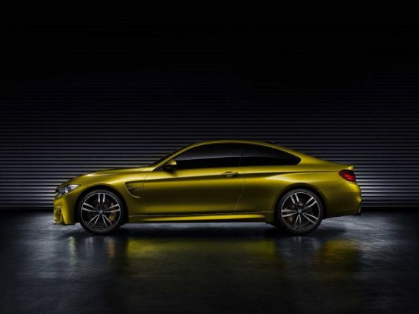 Der BMW M4 Coupé im Profil