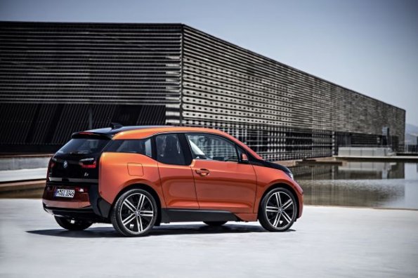 Die Seitenpartie des BMW i3