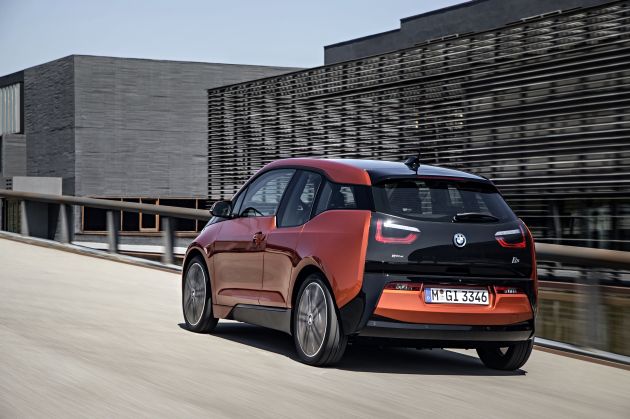 BMW i3 :
BMW i3 