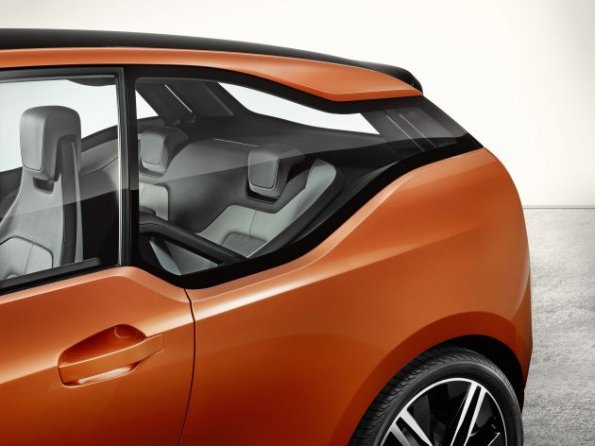 Nahaufnahme an der BMW i3 Concept Coupe-Seite