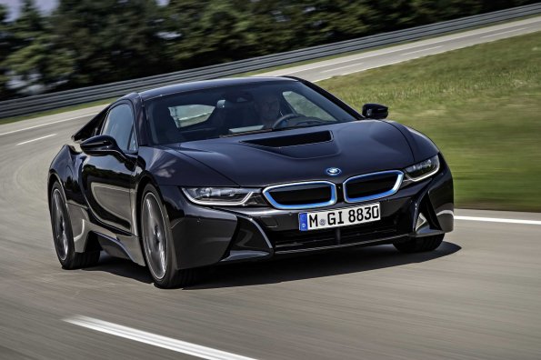 Fahraufnahme mit dem BMW i8