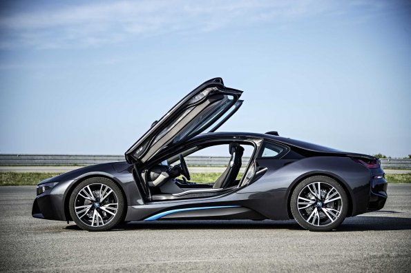 Seitenansicht des BMW i8