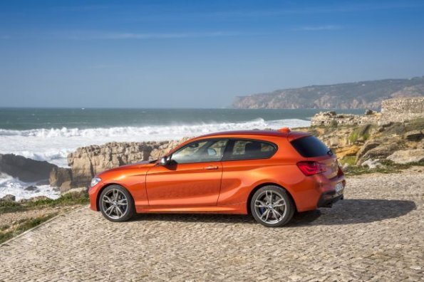 Seitenpartie des BMW M135i