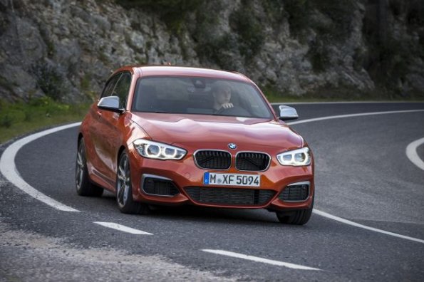 Frontansicht des BMW M135i